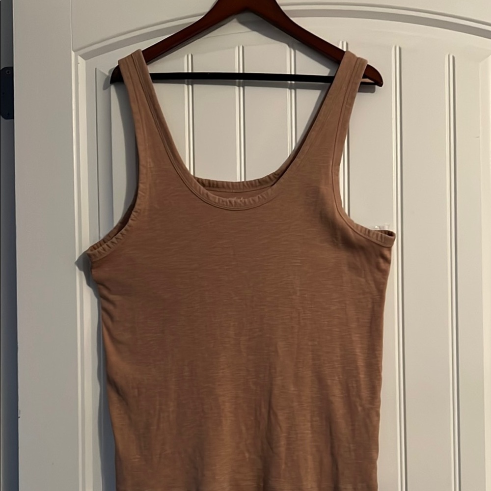 Sleeveless rib Tank Top